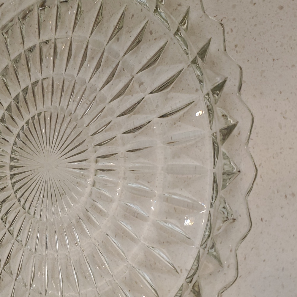 Jeanette Windsor Clear Glass Service Plate 10" Vintage - Picture 3 of 5